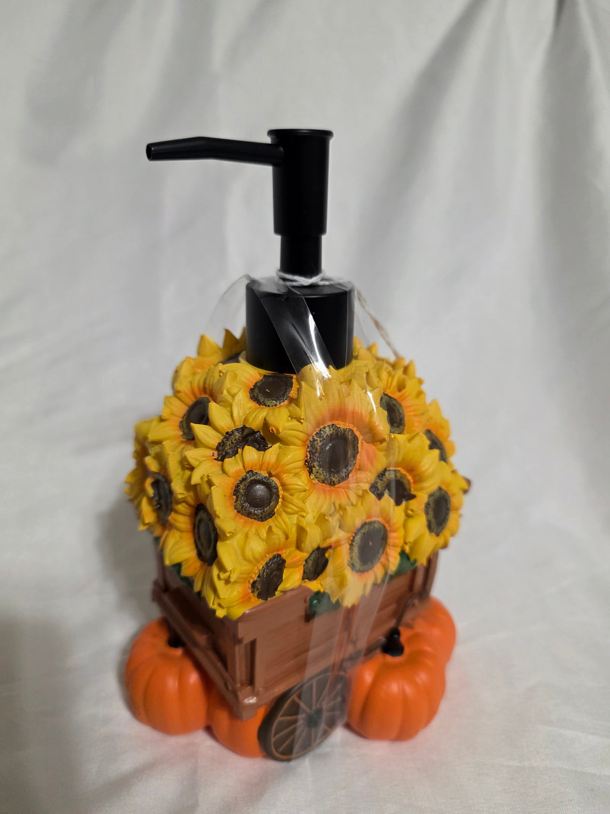 Fall Sunflower & Pumpkin Soap Dispenser – Farmhouse Kitchen & Bathroom Decor