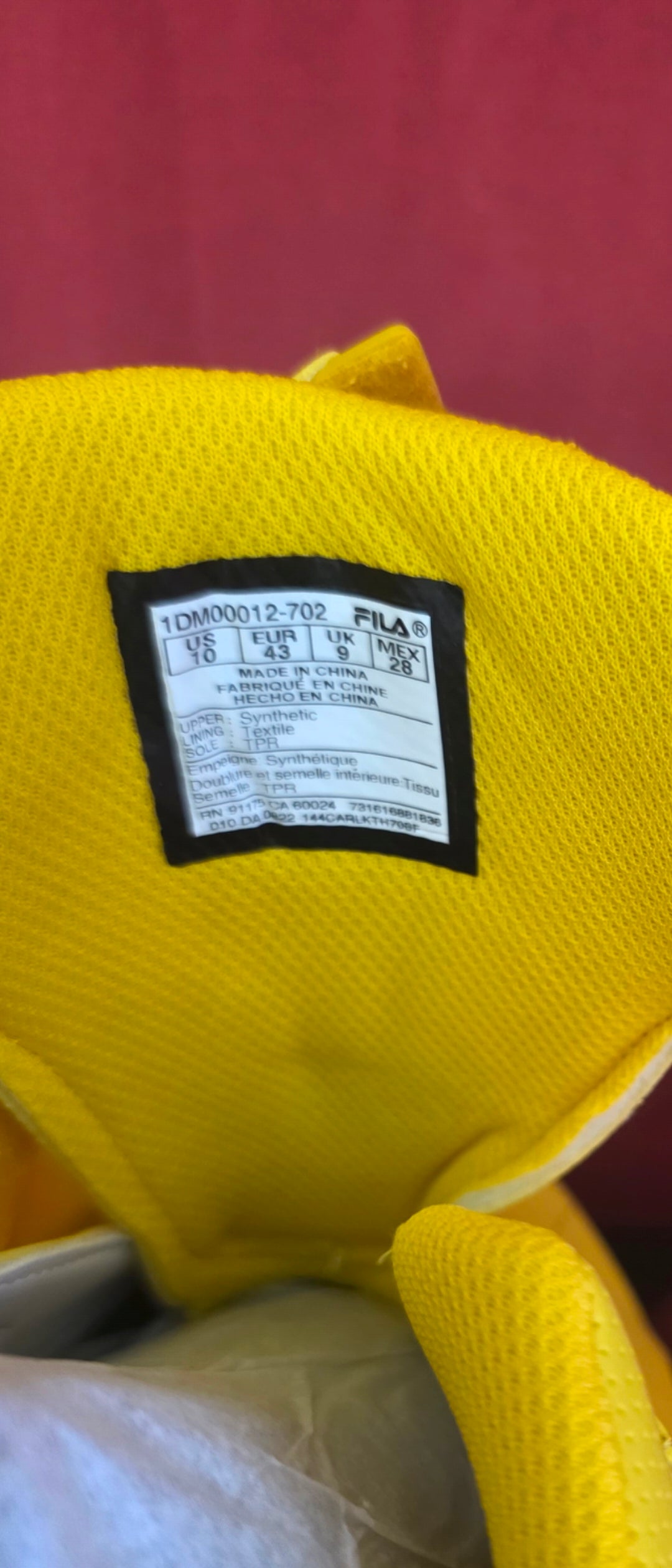 FILA Mach 7 Yellow Sneakers – Size 10