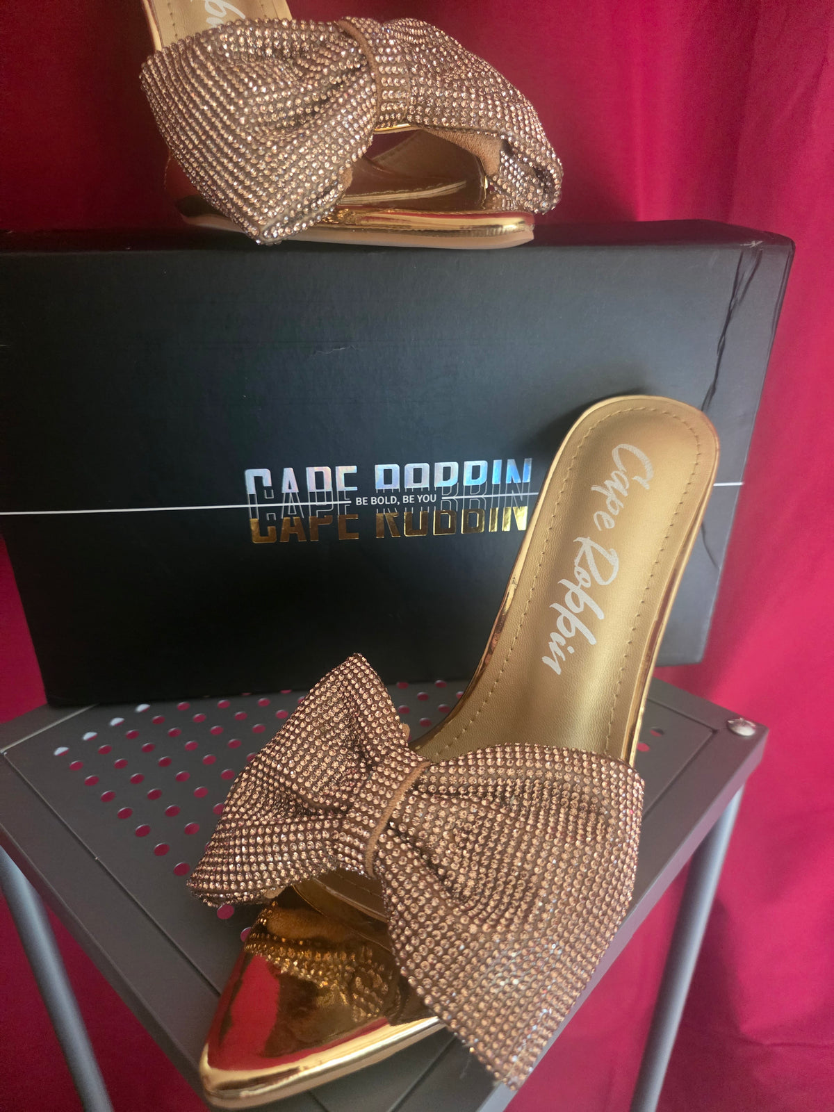Cape Robbin Dania Gold Rhinestone Bow Heels Women’s Size 6
