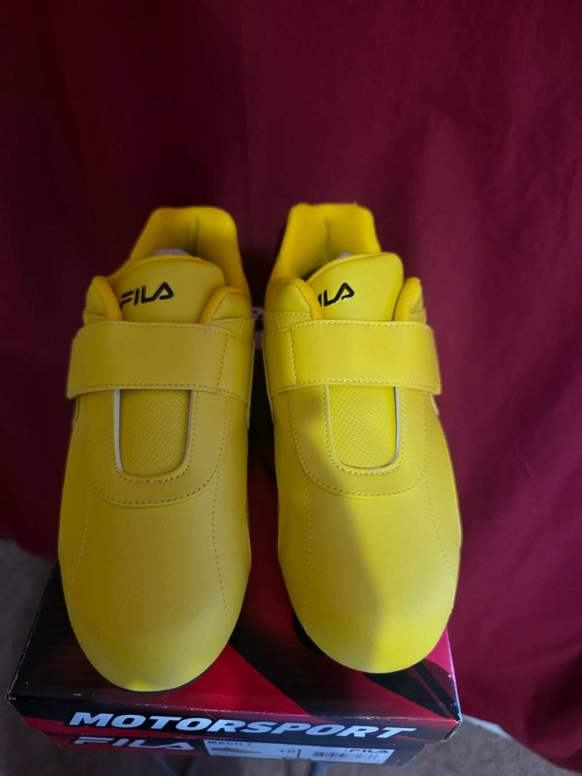 FILA Mach 7 Yellow Sneakers – Size 10