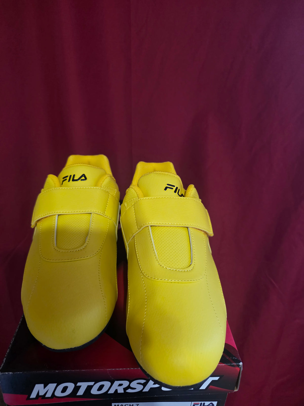 FILA Mach 7 Yellow Men’s Sneakers – Size 9.5