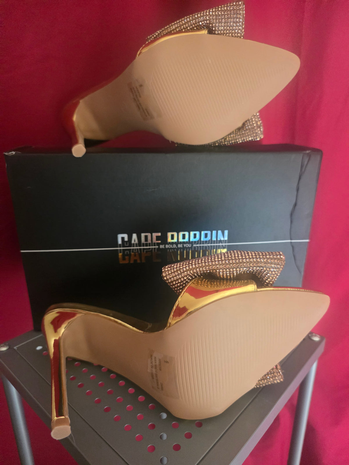 Cape Robbin Dania Gold Rhinestone Bow Heels Women’s Size 6