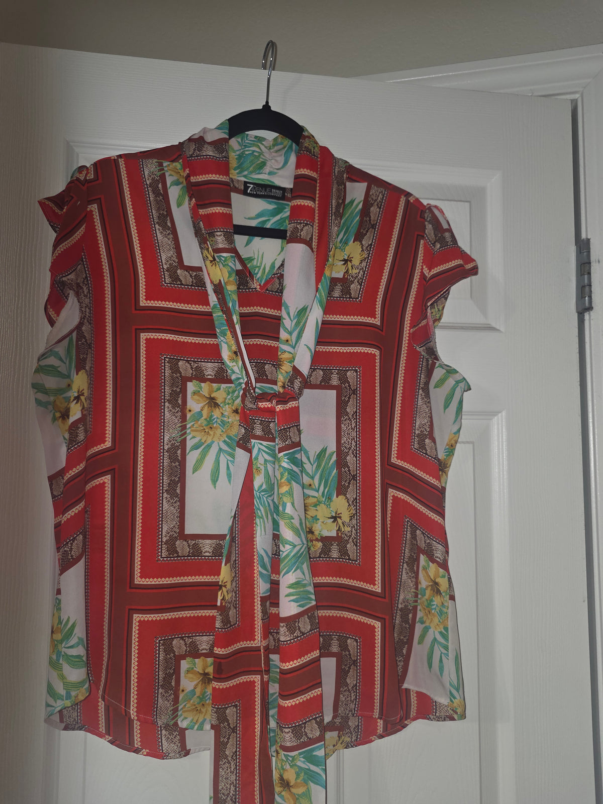Lot of 3 Women’s Blouses – Size L – Floral, Plaid & Printed
