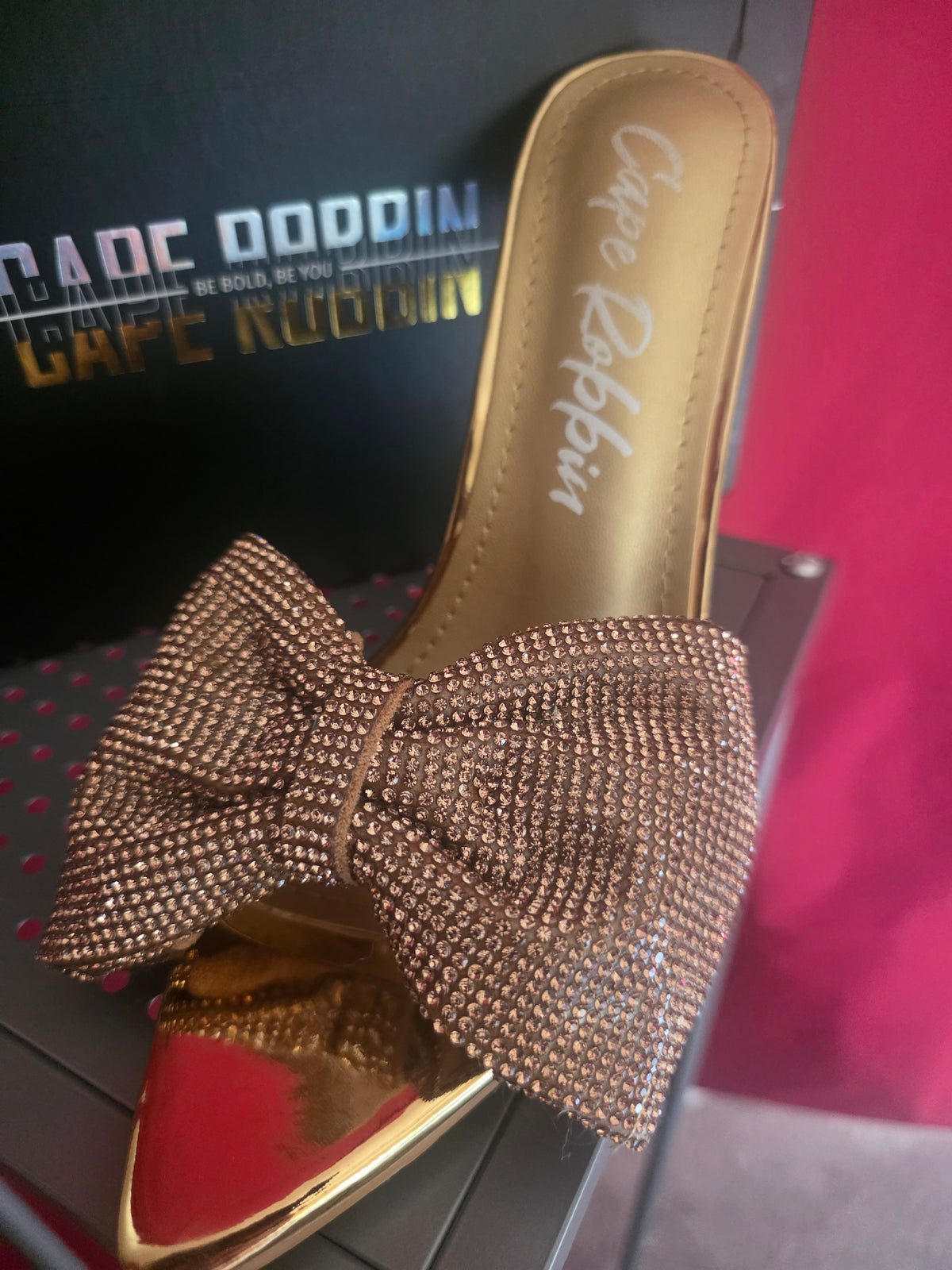 Cape Robbin Dania Gold Rhinestone Bow Heels Women’s Size 6